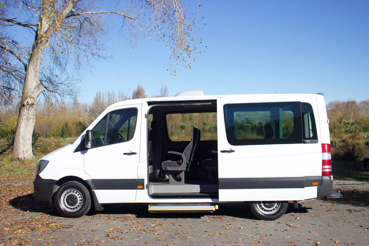 17 seater van rental