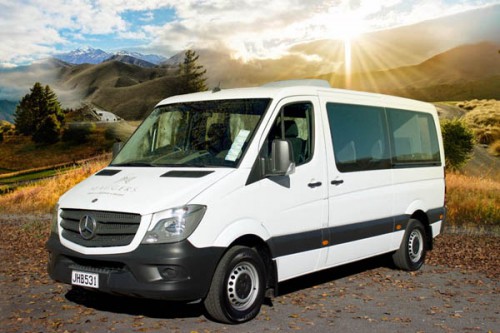 12 Seater Deluxe Minivan / Minibus Hire